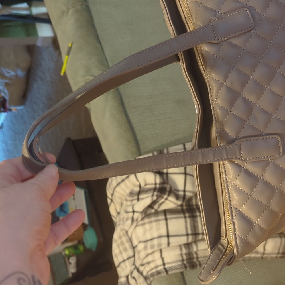 BCBG Paris tote bag - Picture 5 of 10